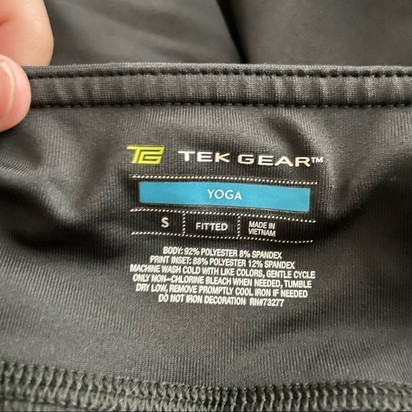 Tek Gear Capri Leggings - Fitted Scrunched Yoga Activewear Style, Size S - Picture 3 of 4